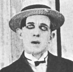 stan-laurel-creepy-stan.jpg