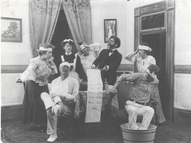 unknown doctors office140.jpg